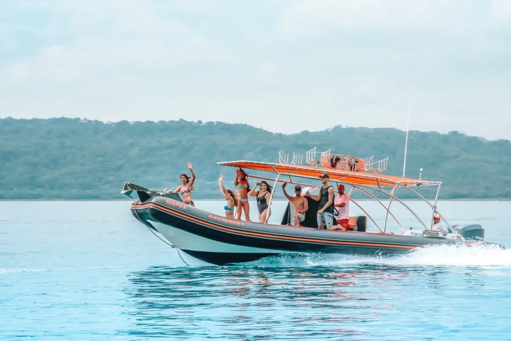 a small boat in a body of water