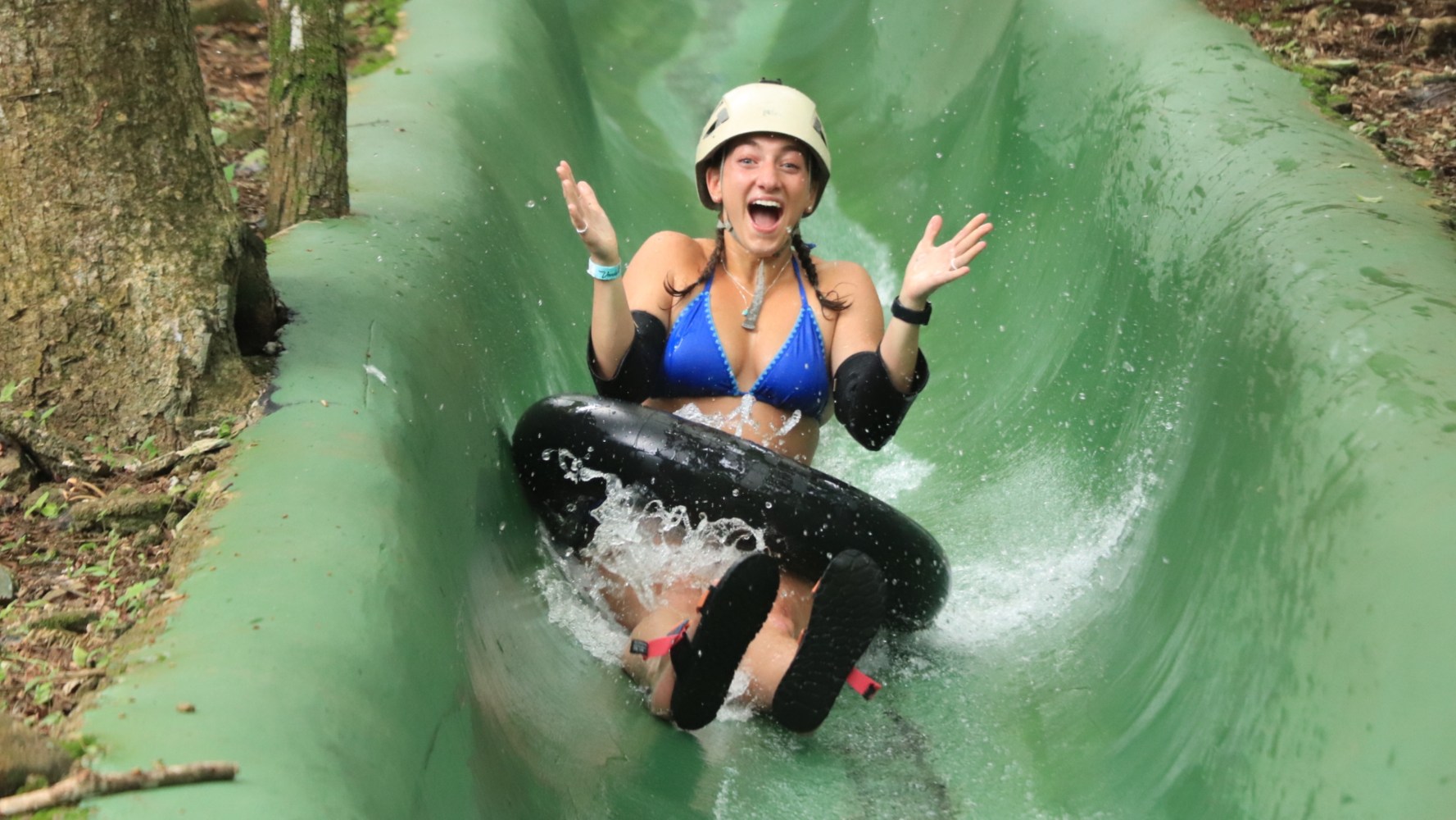 a person riding a wave on a surfboard in the water